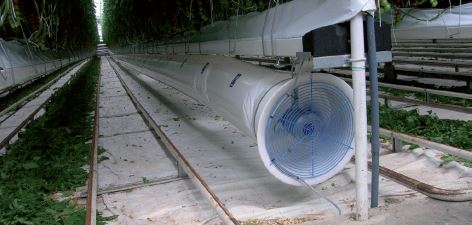 Air tubes for air movement in a greenhouse